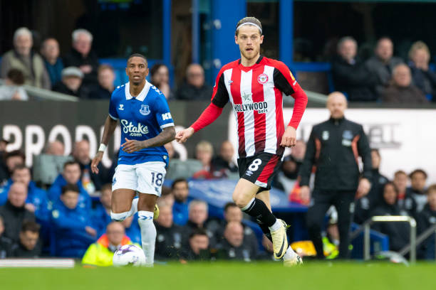 写属于他们 写属于他们