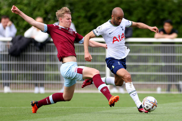 在球探与引 在球探与引